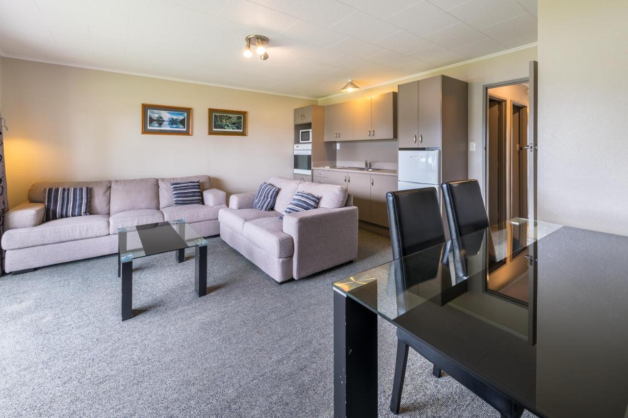 Lakeside Motel & Apartments Te Anau Exterior foto