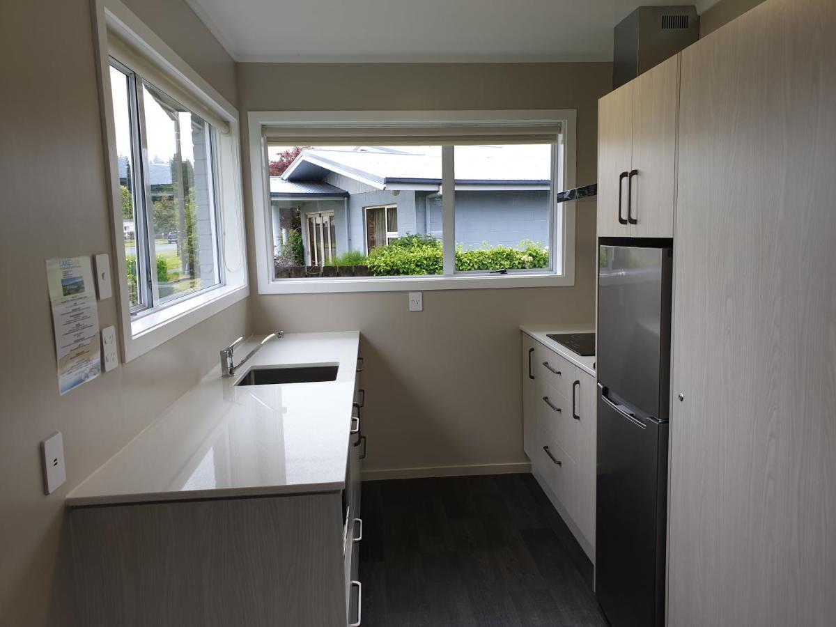 Lakeside Motel & Apartments Te Anau Exterior foto