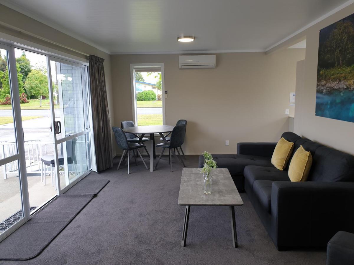 Lakeside Motel & Apartments Te Anau Exterior foto